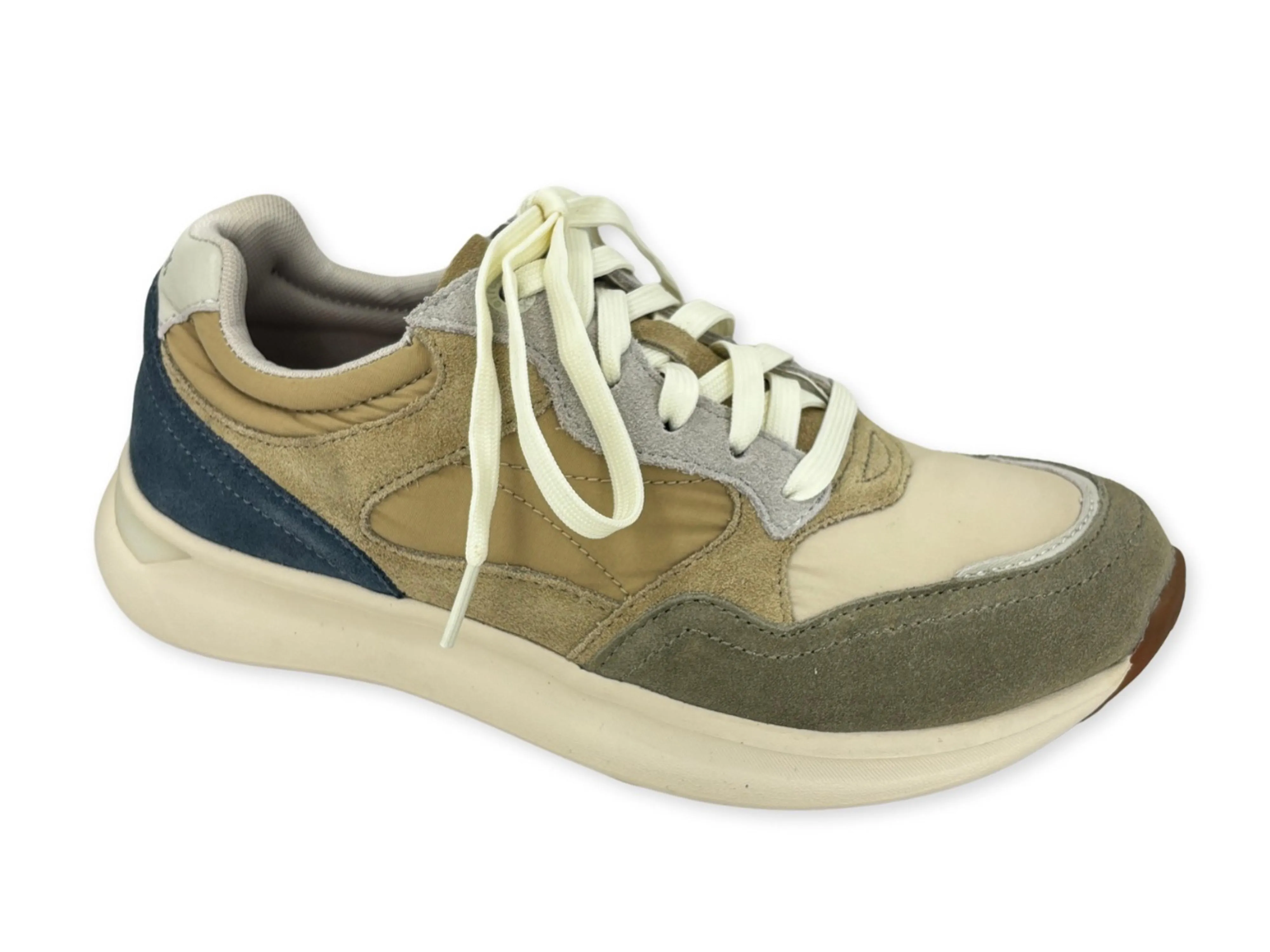 Aetrex Molly Sneaker Tan