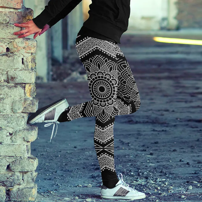 Black N White Mandala Leggings