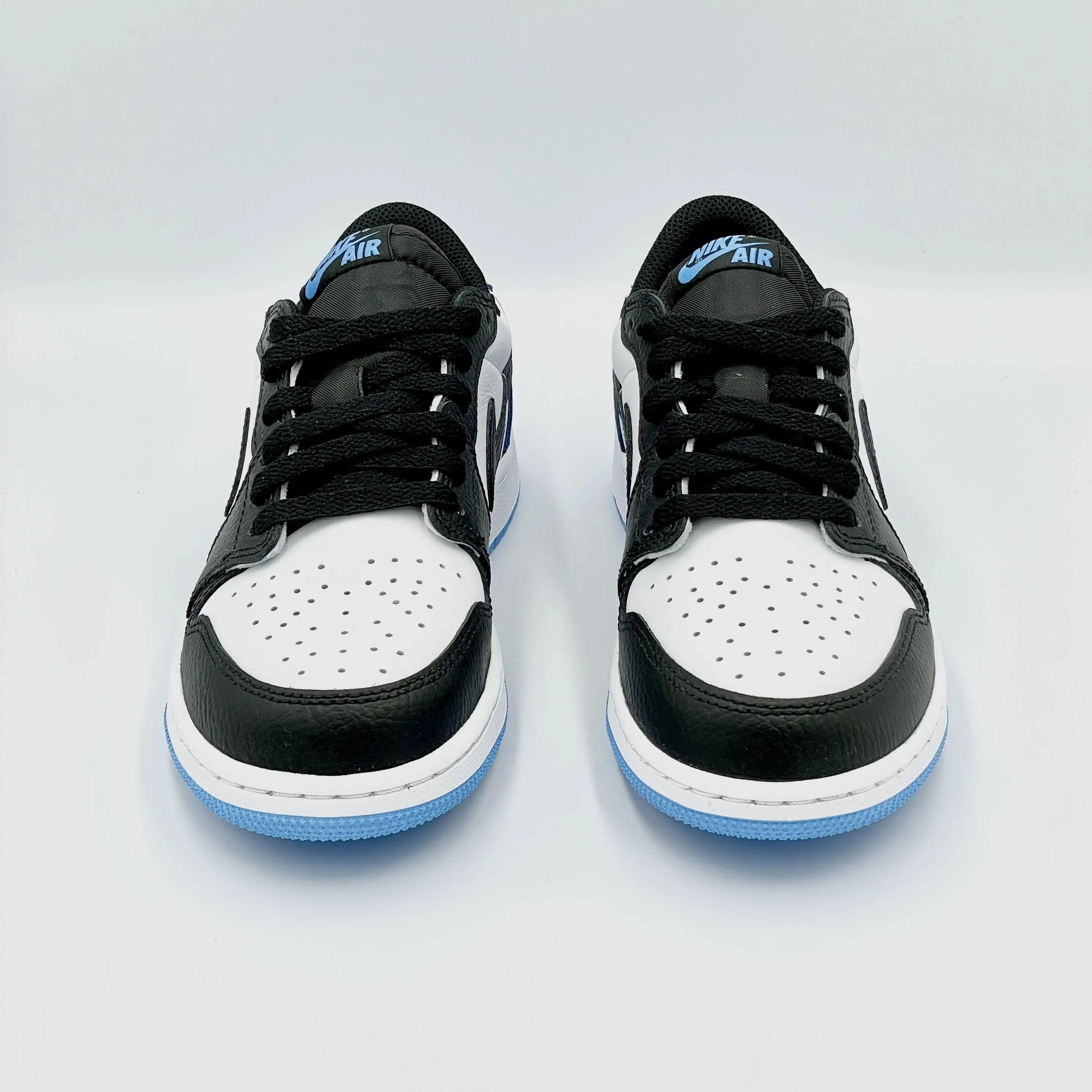 Jordan 1 Retro Low OG Black Dark Powder Blue (GS)