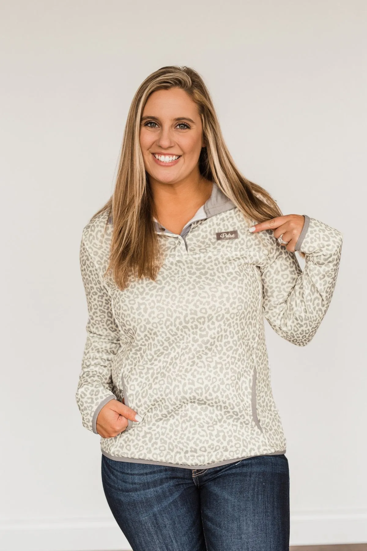 Pulse Exclusive Quarter Button Pullover- Cream Leopard