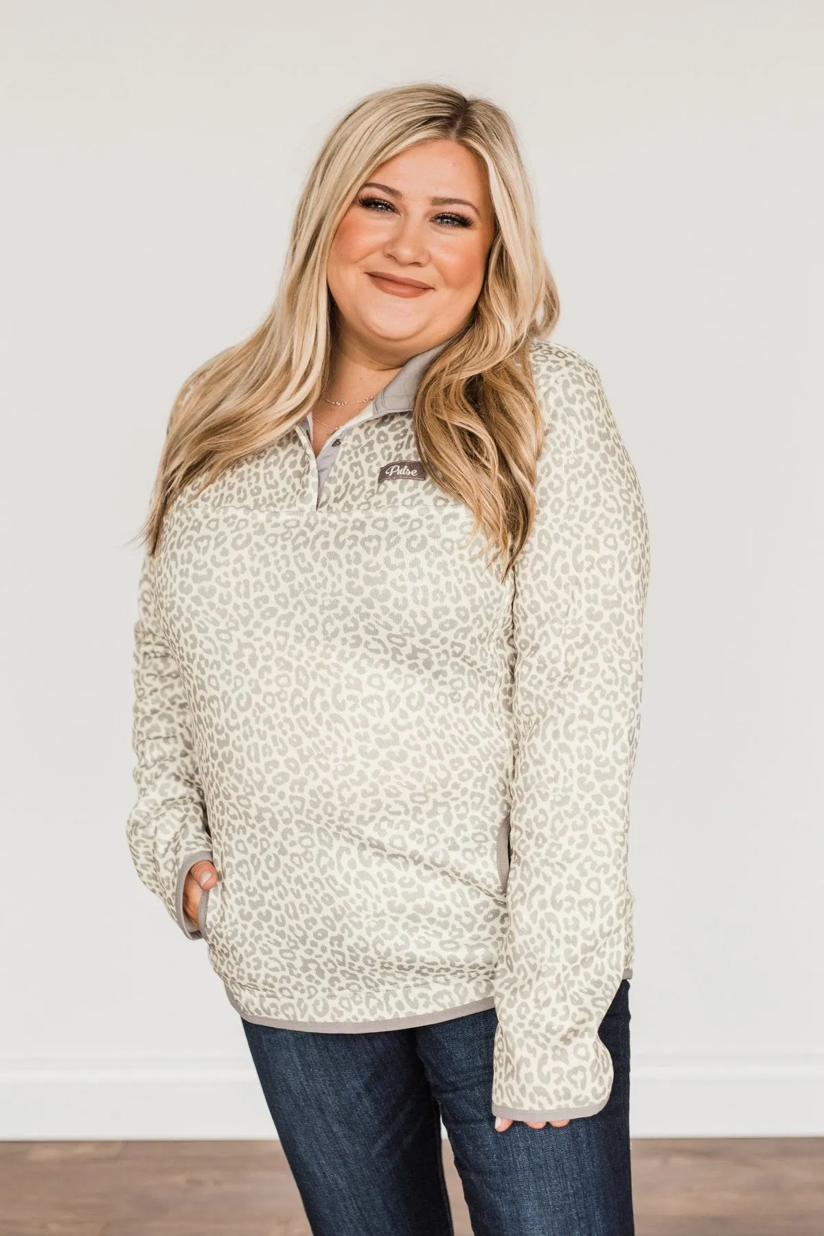 Pulse Exclusive Quarter Button Pullover- Cream Leopard