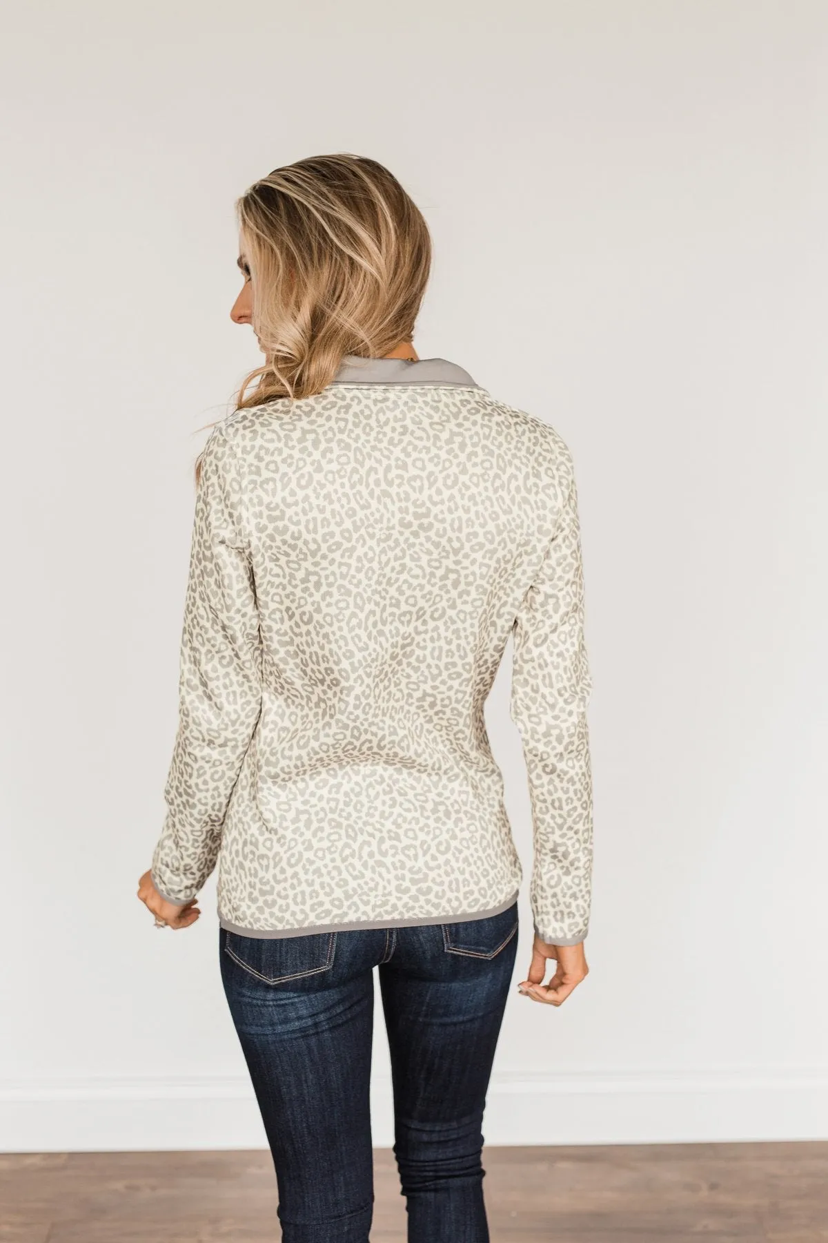 Pulse Exclusive Quarter Button Pullover- Cream Leopard