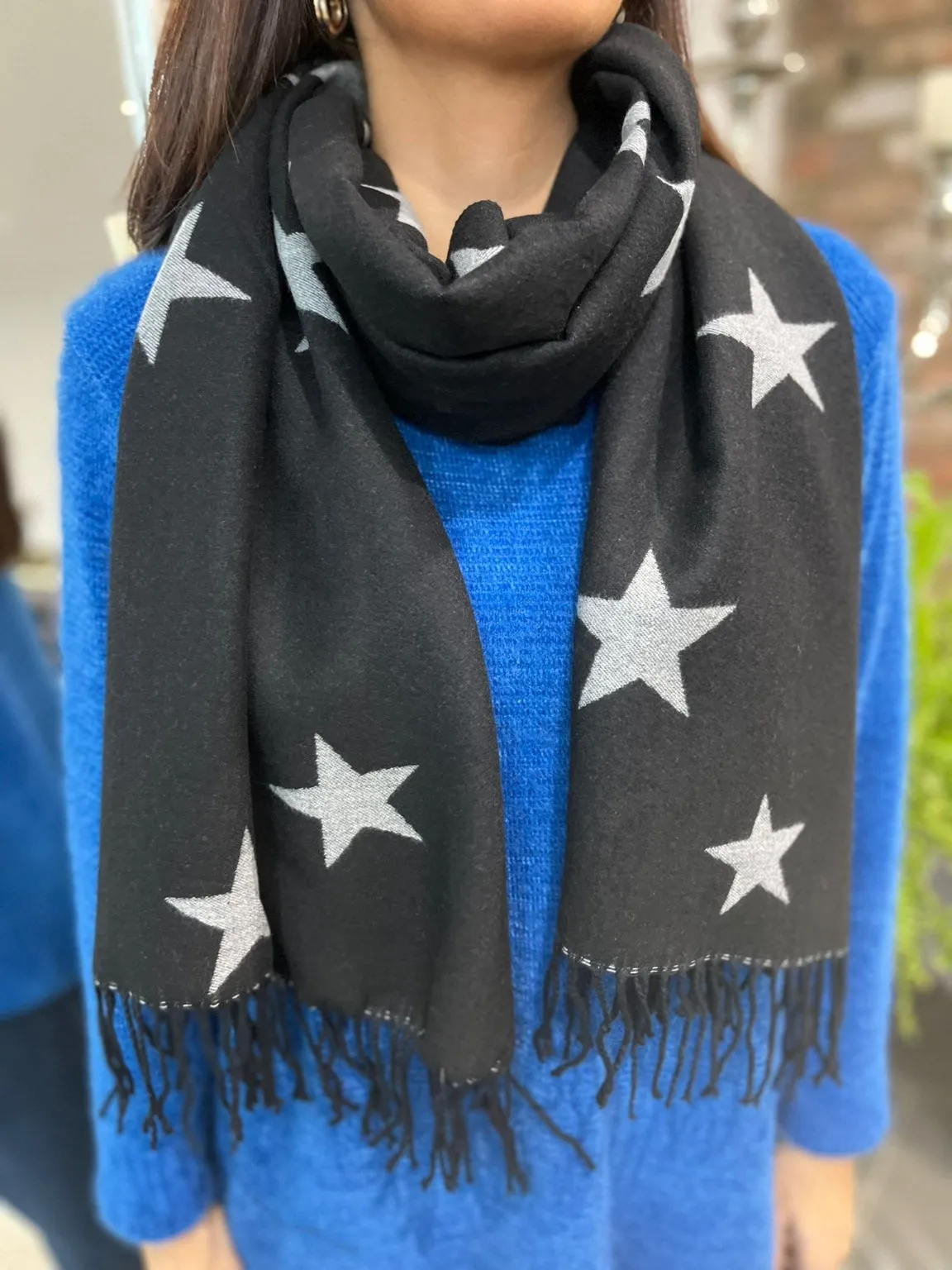 Reversible Star Scarf