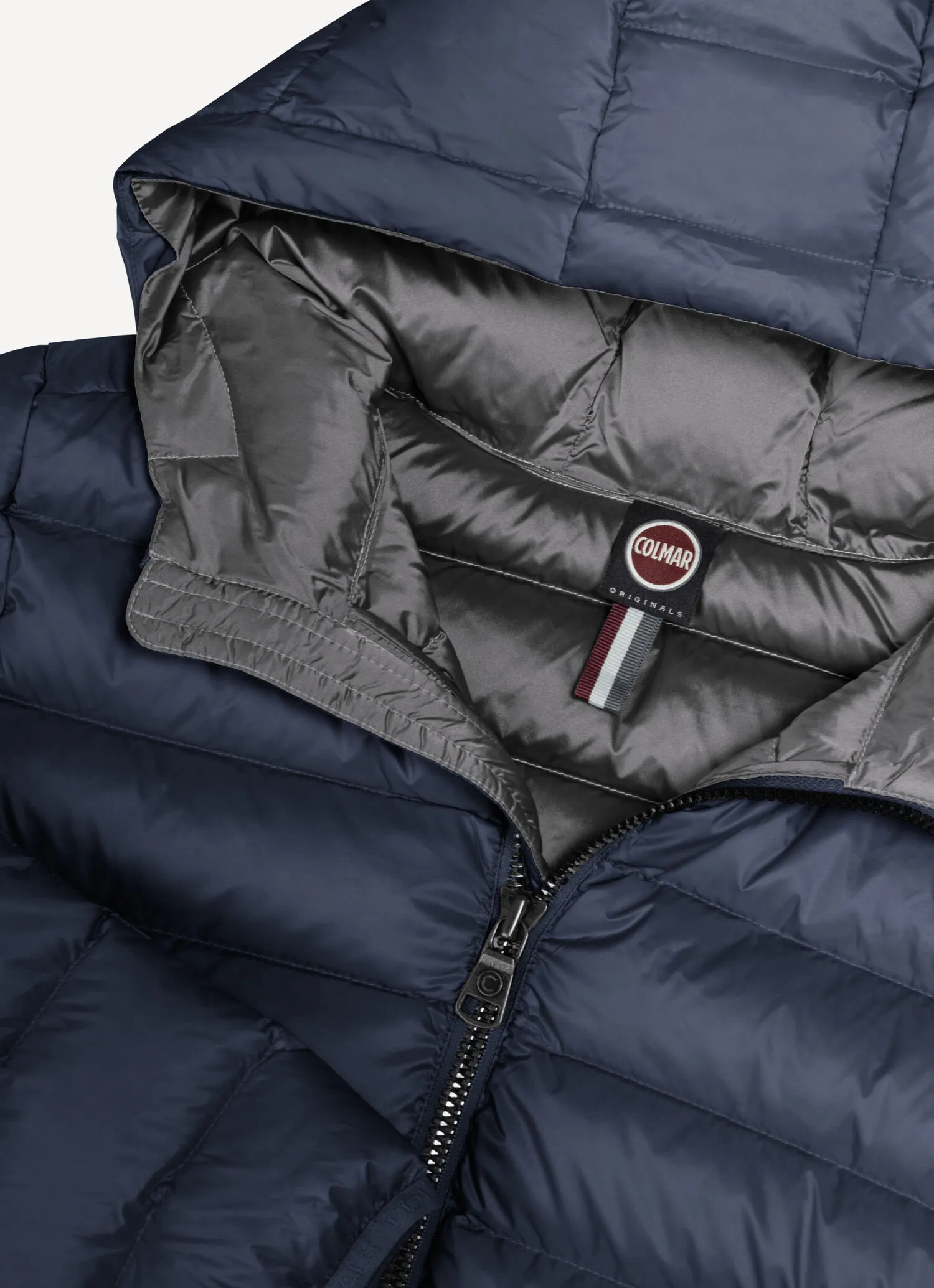 Short down jacket with attached hood-