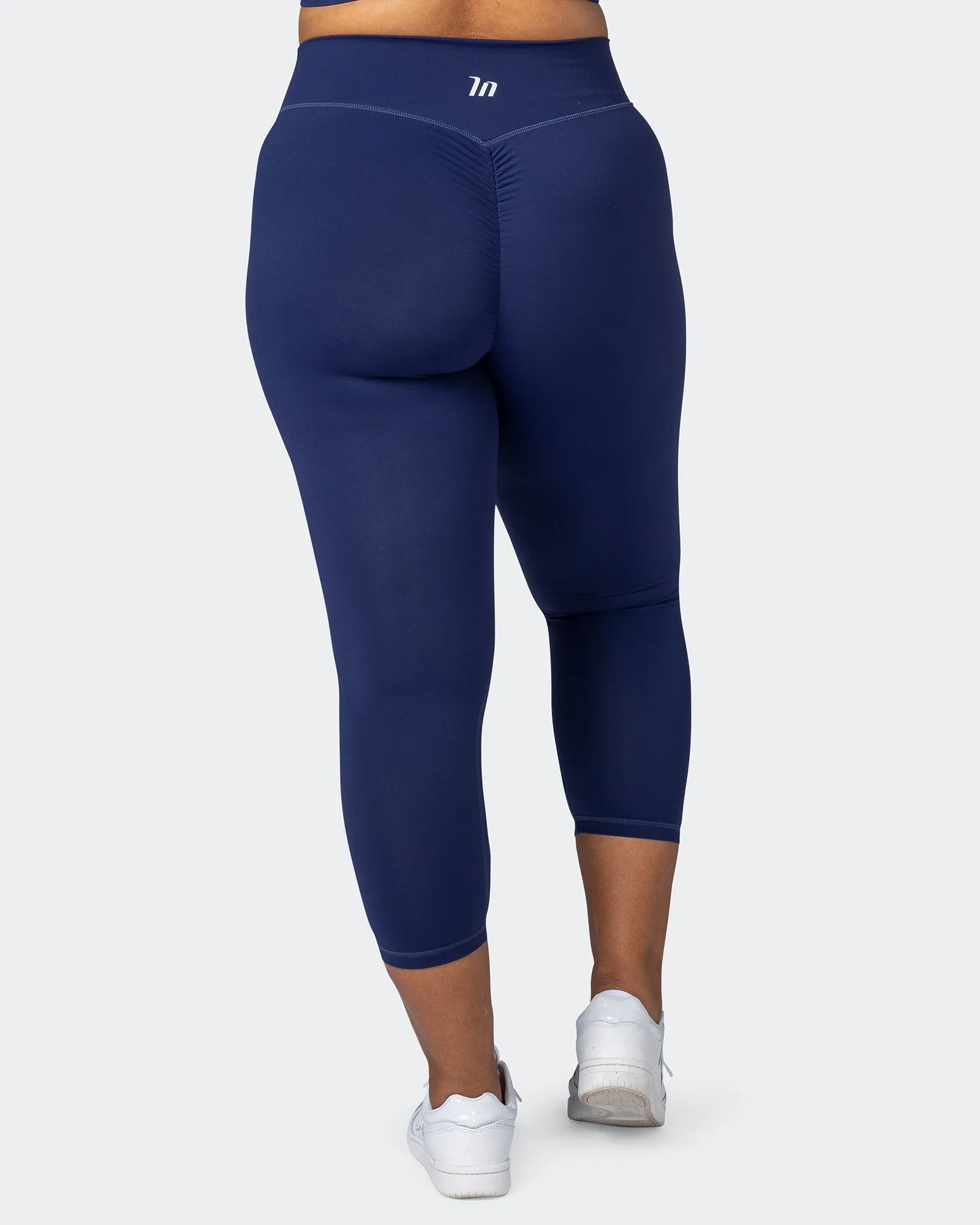 Signature Scrunch 7/8 Leggings - Ink