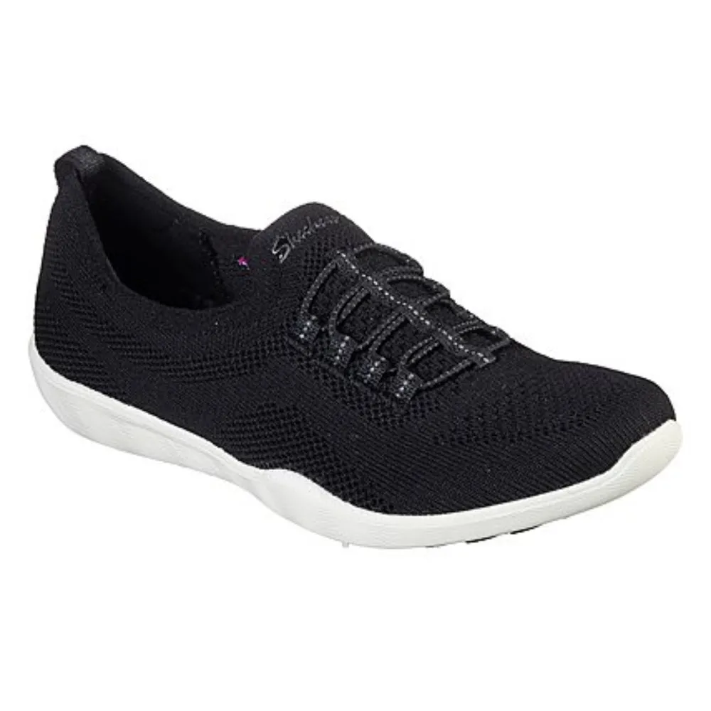 SKECHERS Women's Newbury St-Every Angle (Black/White)