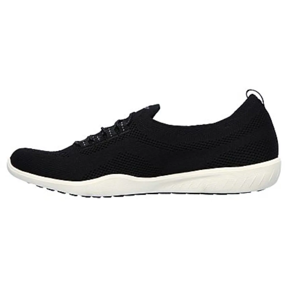 SKECHERS Women's Newbury St-Every Angle (Black/White)