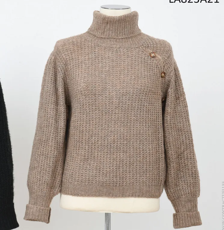 TURTLENECK SWEATER W/SHOULDER BUTTONS