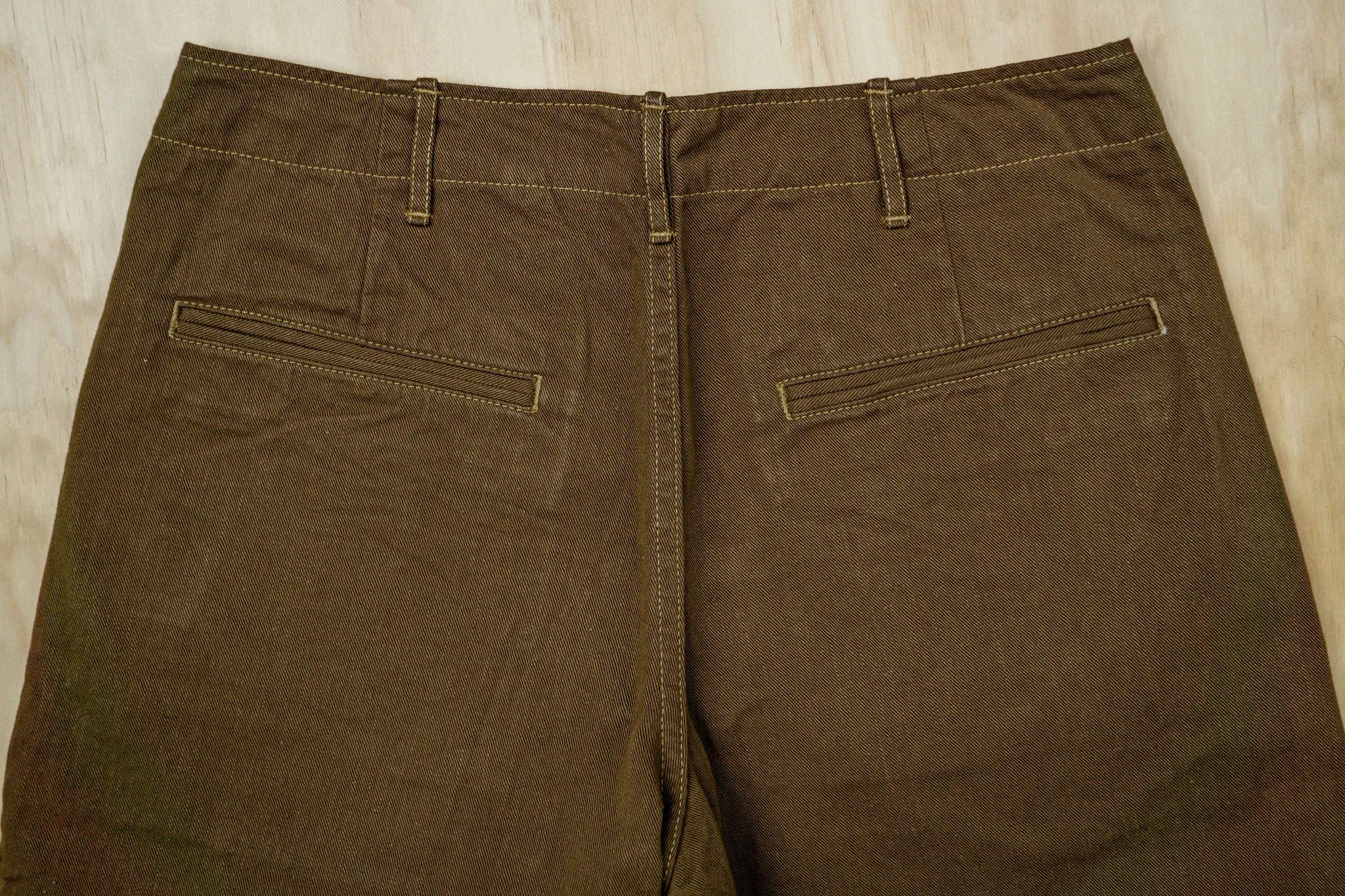 UES C408 - Regular Chinos - Olive