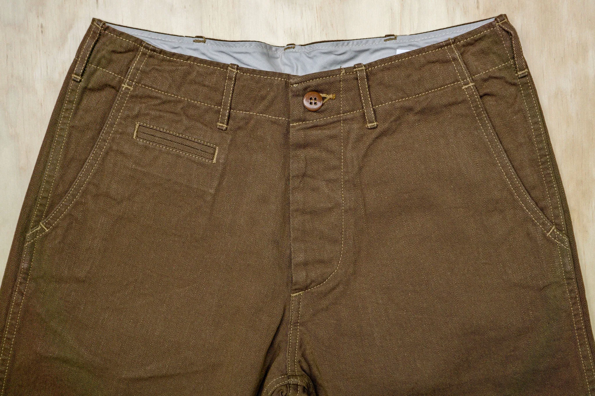 UES C408 - Regular Chinos - Olive