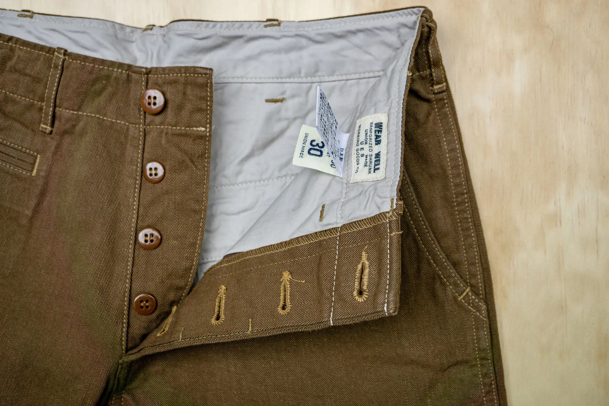 UES C408 - Regular Chinos - Olive