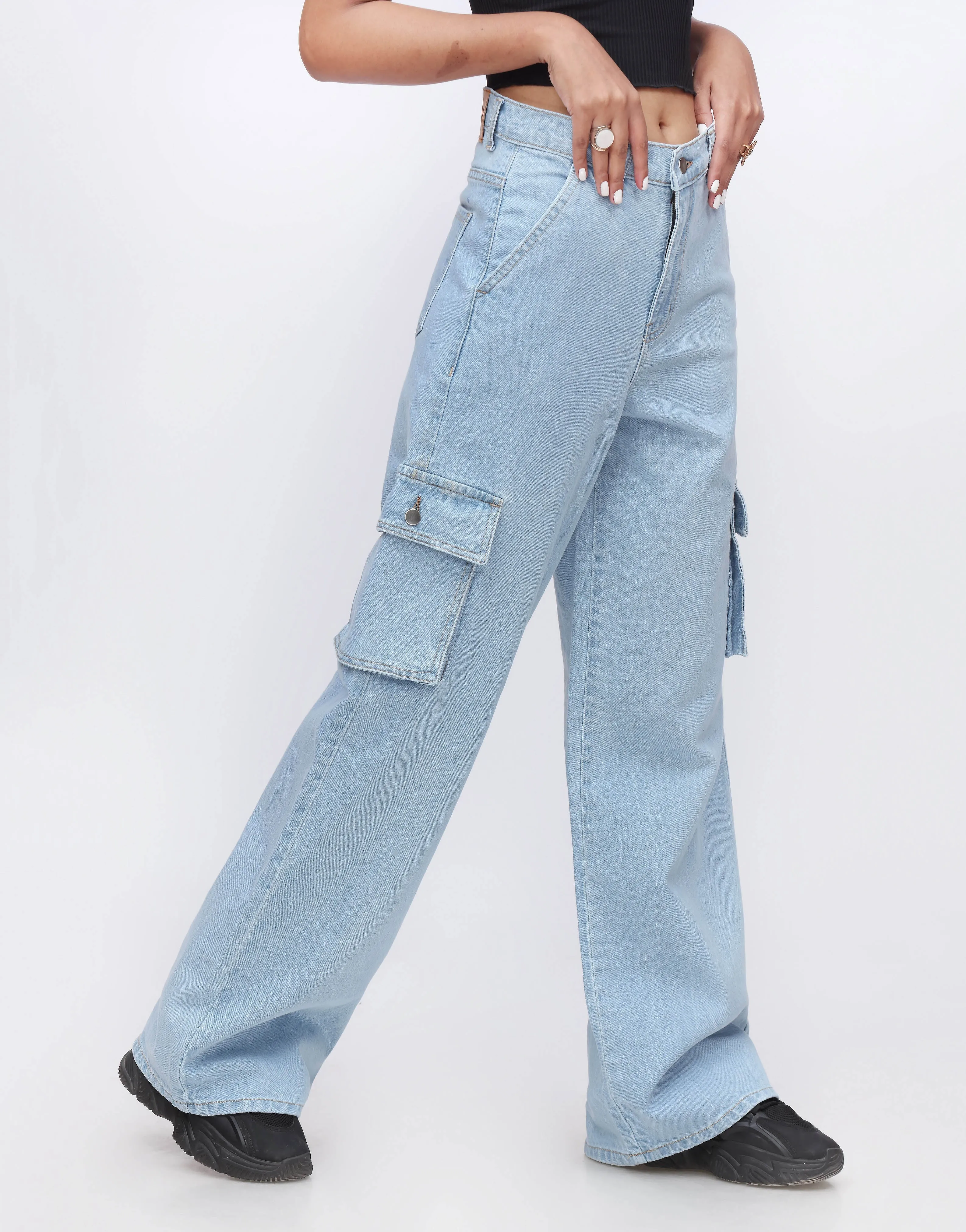 Wide Leg Cargo Jeans Light Wash